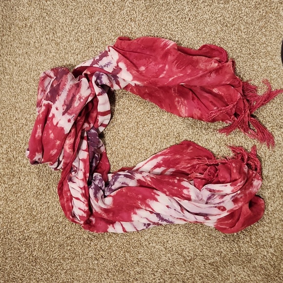 Scarf lot - Picture 4 of 7